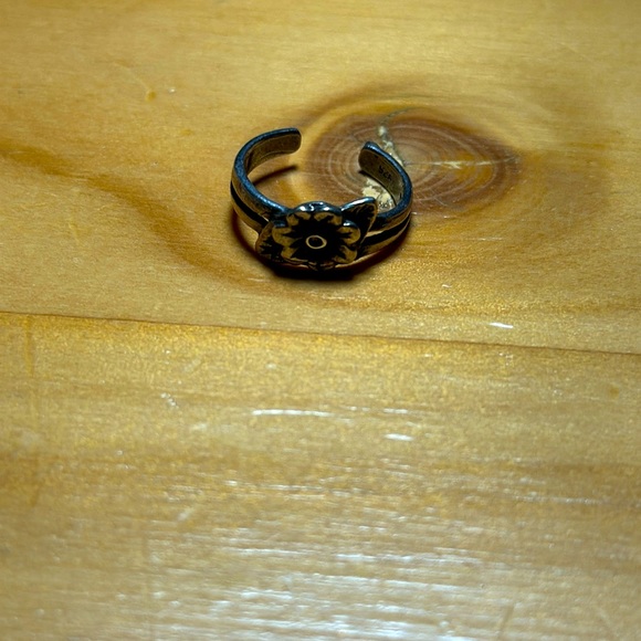 925 silver ring with flower design - Picture 1 of 2